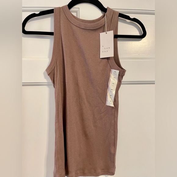 A New Day favorite tank! NWT - Picture 1 of 3